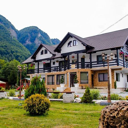 Ge-Lux Villa Incesti Exterior photo